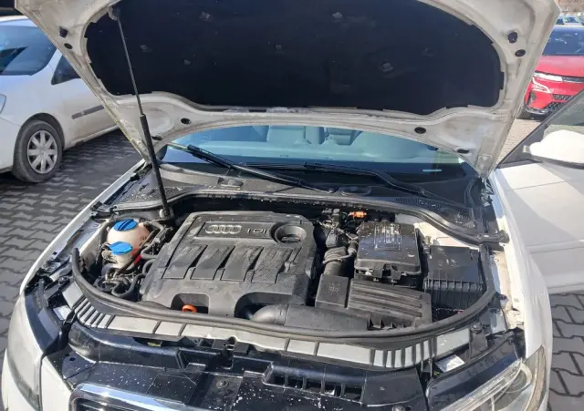 AUDI A3 Sportback 1.6 TDI DPF Ambiente