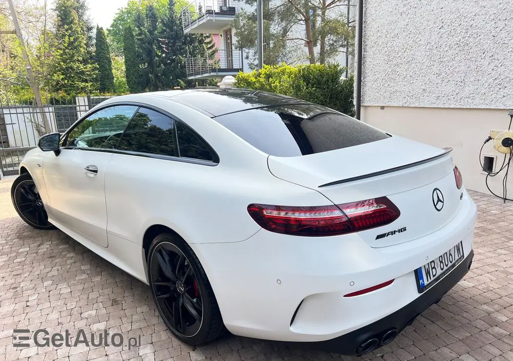 MERCEDES-BENZ Klasa E AMG 53 4-Matic+
