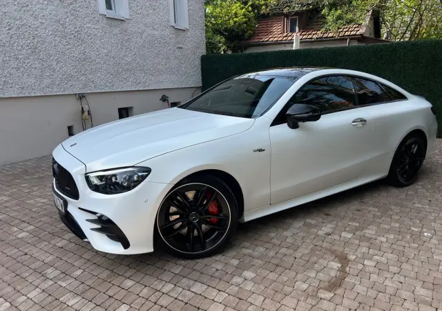 MERCEDES-BENZ Klasa E AMG 53 4-Matic+