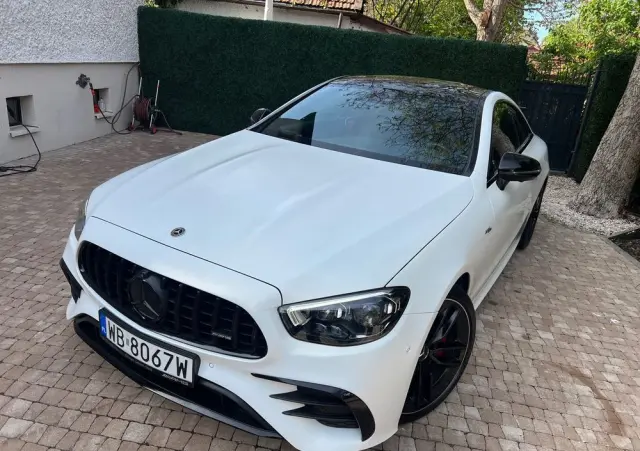 MERCEDES-BENZ Klasa E AMG 53 4-Matic+