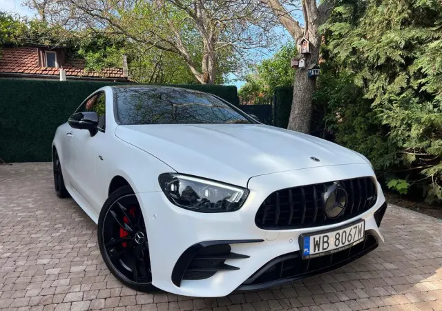 MERCEDES-BENZ Klasa E AMG 53 4-Matic+