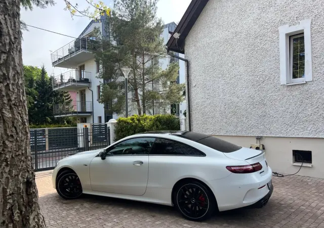 MERCEDES-BENZ Klasa E AMG 53 4-Matic+