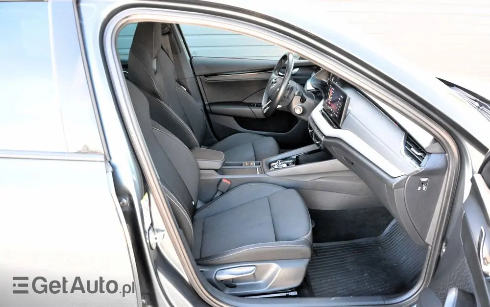 SKODA Octavia 2.0 TDI Style DSG