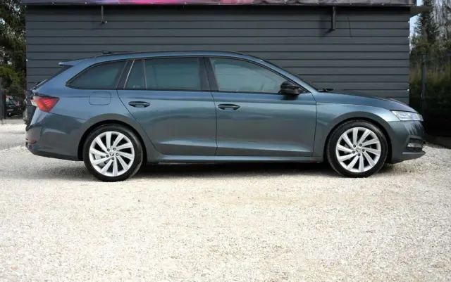 SKODA Octavia 2.0 TDI Style DSG