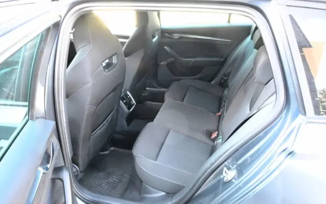 SKODA Octavia 2.0 TDI Style DSG