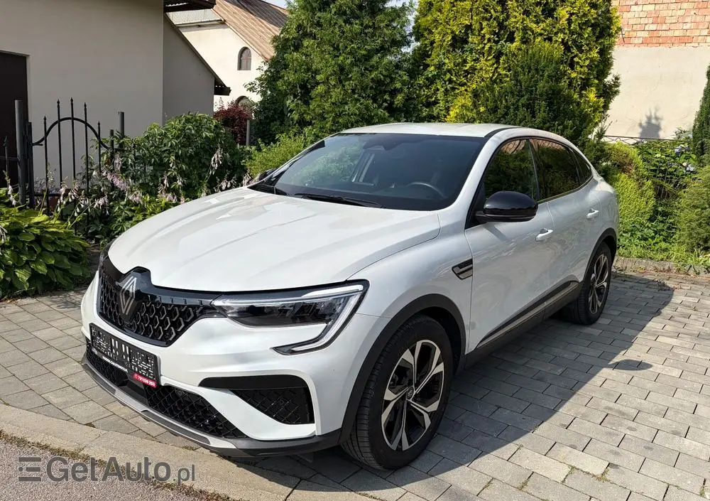 RENAULT Arkana E-TECH 145 INTENS