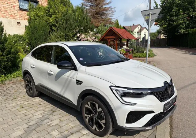 RENAULT Arkana E-TECH 145 INTENS