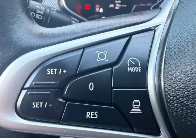 RENAULT Arkana E-TECH 145 INTENS