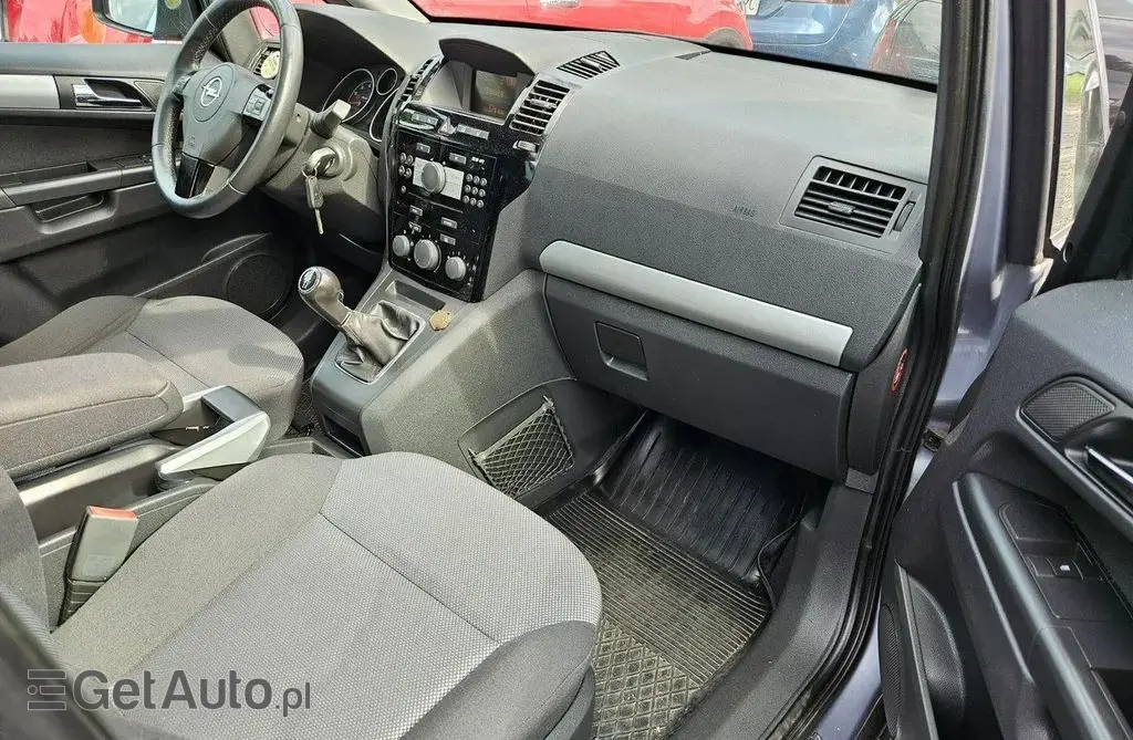 OPEL Zafira 