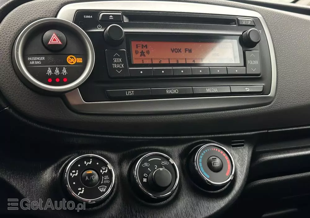 TOYOTA Yaris 1.0 Active