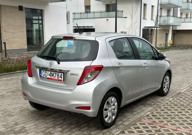 TOYOTA Yaris 1.0 Active