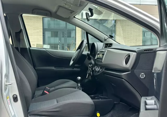 TOYOTA Yaris 1.0 Active