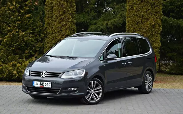 VOLKSWAGEN Sharan 