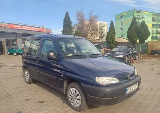 PEUGEOT Partner 