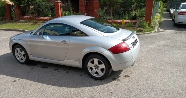 AUDI TT Coupé 1.8T