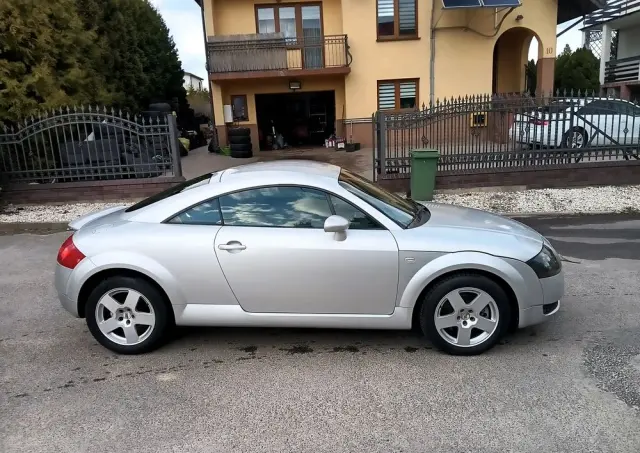 AUDI TT Coupé 1.8T