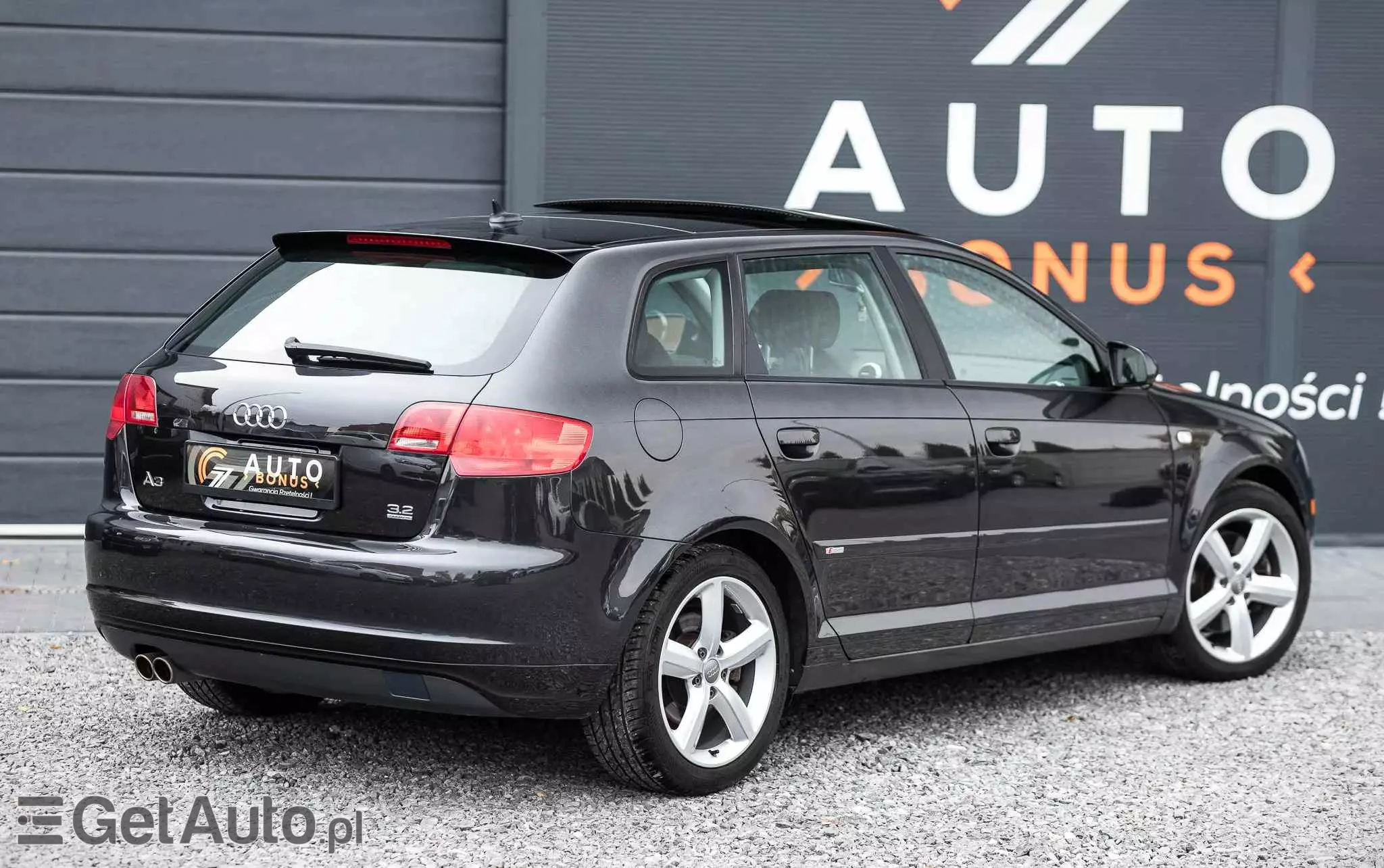 AUDI A3 3.2 Sportback quattro S tronic S line Sportpaket plus