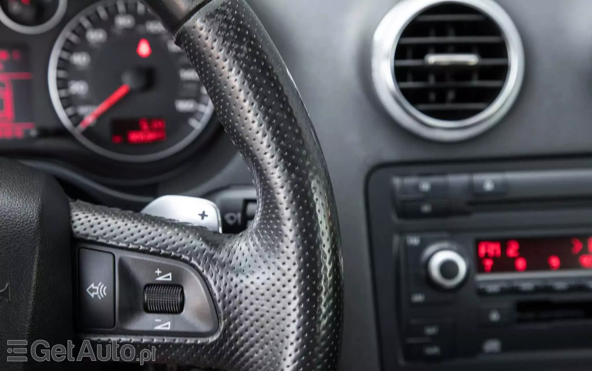 AUDI A3 3.2 Sportback quattro S tronic S line Sportpaket plus