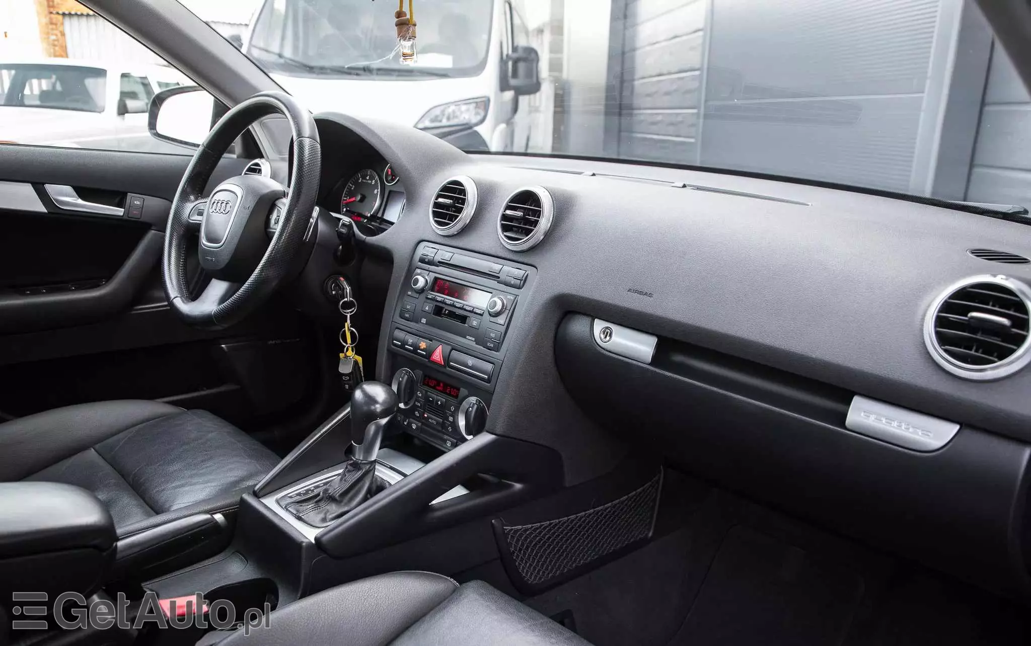 AUDI A3 3.2 Sportback quattro S tronic S line Sportpaket plus