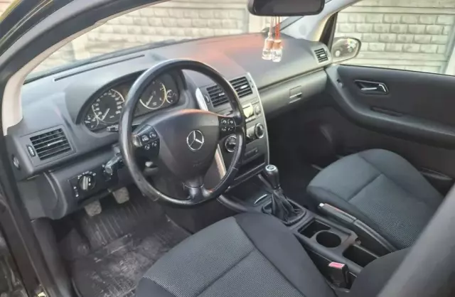 MERCEDES-BENZ Klasa A 