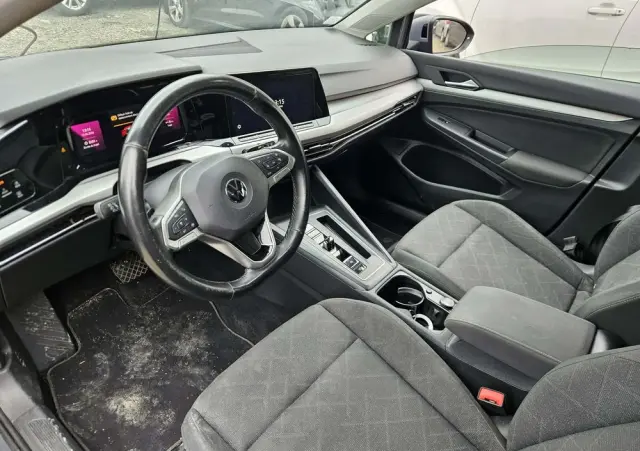 VOLKSWAGEN Golf 1.0 eTSI OPF DSG Life