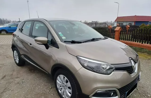 RENAULT Captur 