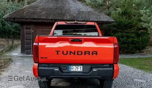 TOYOTA Tundra 