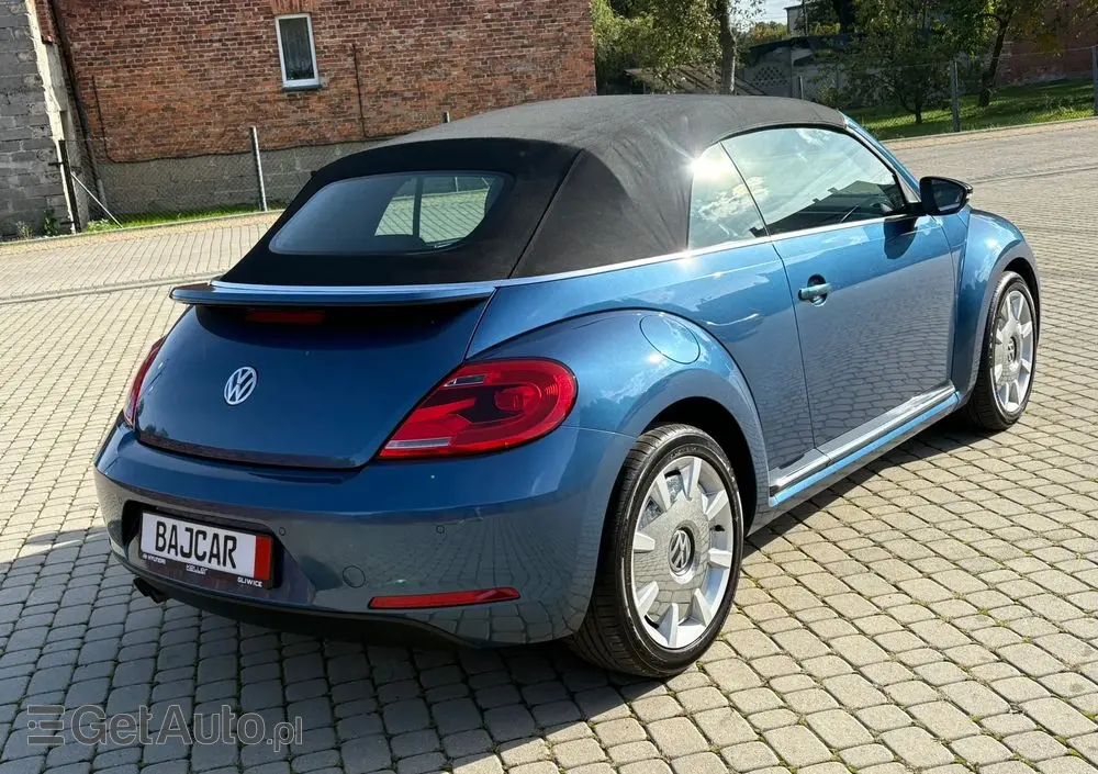 VOLKSWAGEN Beetle The Cabriolet 1.4 TSI (BlueMotion Tech) Design