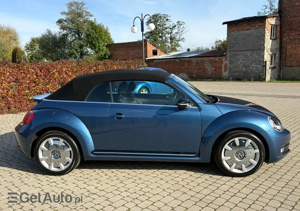 VOLKSWAGEN Beetle The Cabriolet 1.4 TSI (BlueMotion Tech) Design
