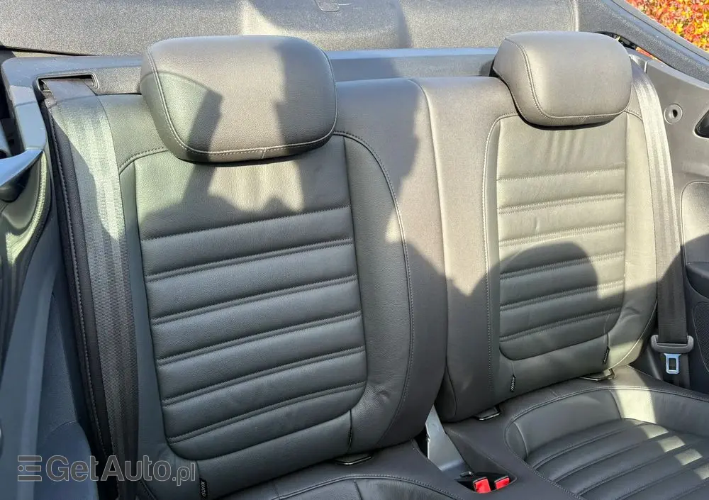 VOLKSWAGEN Beetle The Cabriolet 1.4 TSI (BlueMotion Tech) Design