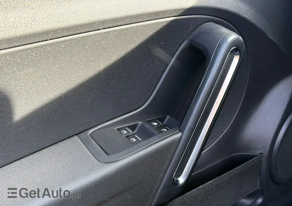 VOLKSWAGEN Beetle The Cabriolet 1.4 TSI (BlueMotion Tech) Design