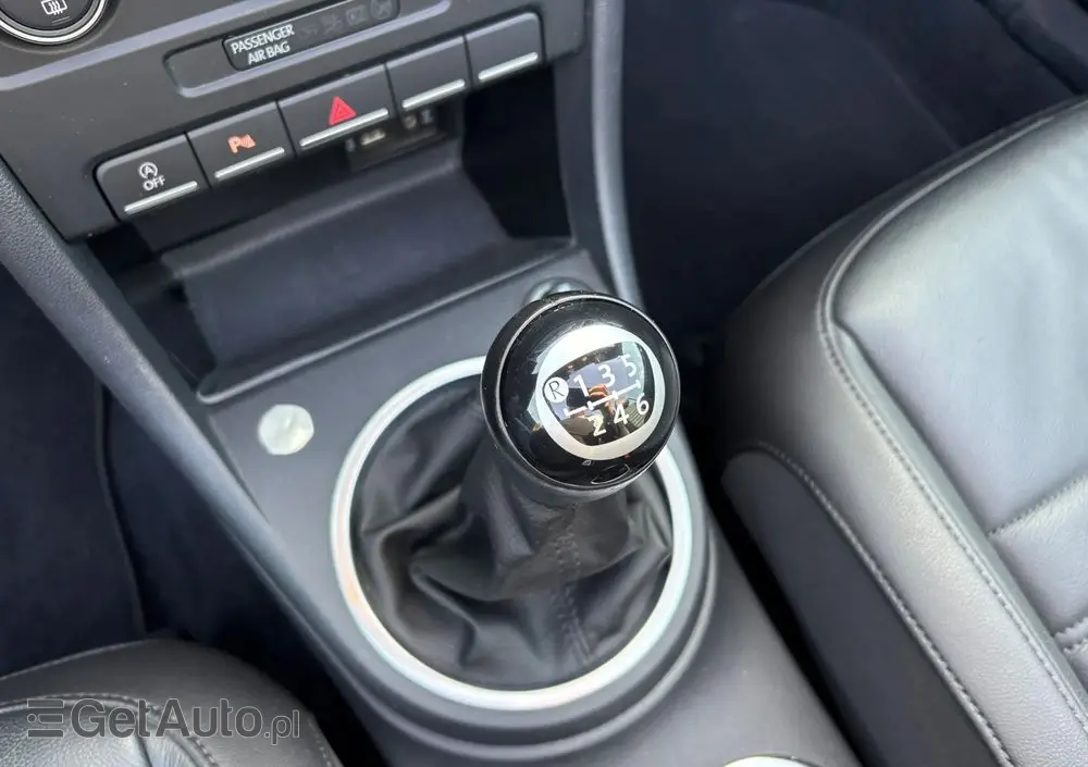 VOLKSWAGEN Beetle The Cabriolet 1.4 TSI (BlueMotion Tech) Design