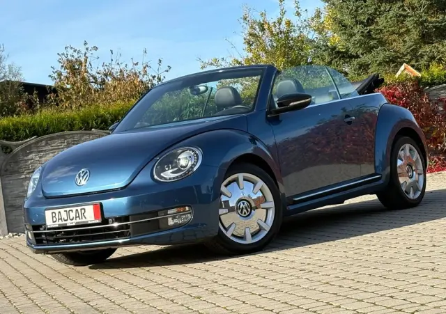 VOLKSWAGEN Beetle The Cabriolet 1.4 TSI (BlueMotion Tech) Design