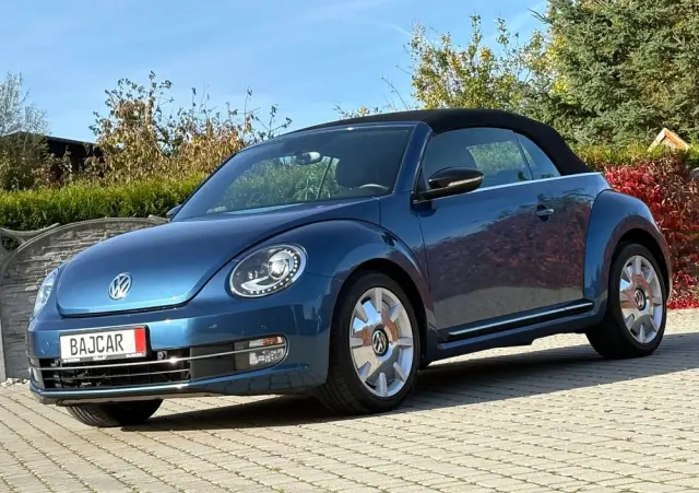 VOLKSWAGEN Beetle The Cabriolet 1.4 TSI (BlueMotion Tech) Design