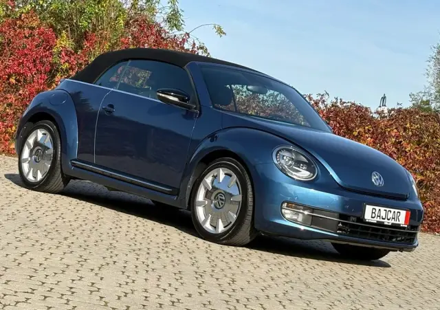 VOLKSWAGEN Beetle The Cabriolet 1.4 TSI (BlueMotion Tech) Design