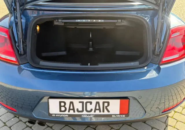 VOLKSWAGEN Beetle The Cabriolet 1.4 TSI (BlueMotion Tech) Design