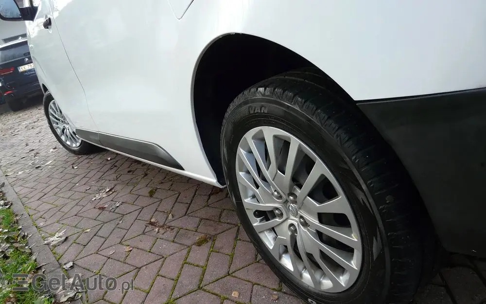 OPEL Vivaro BRYGADÓWKA 