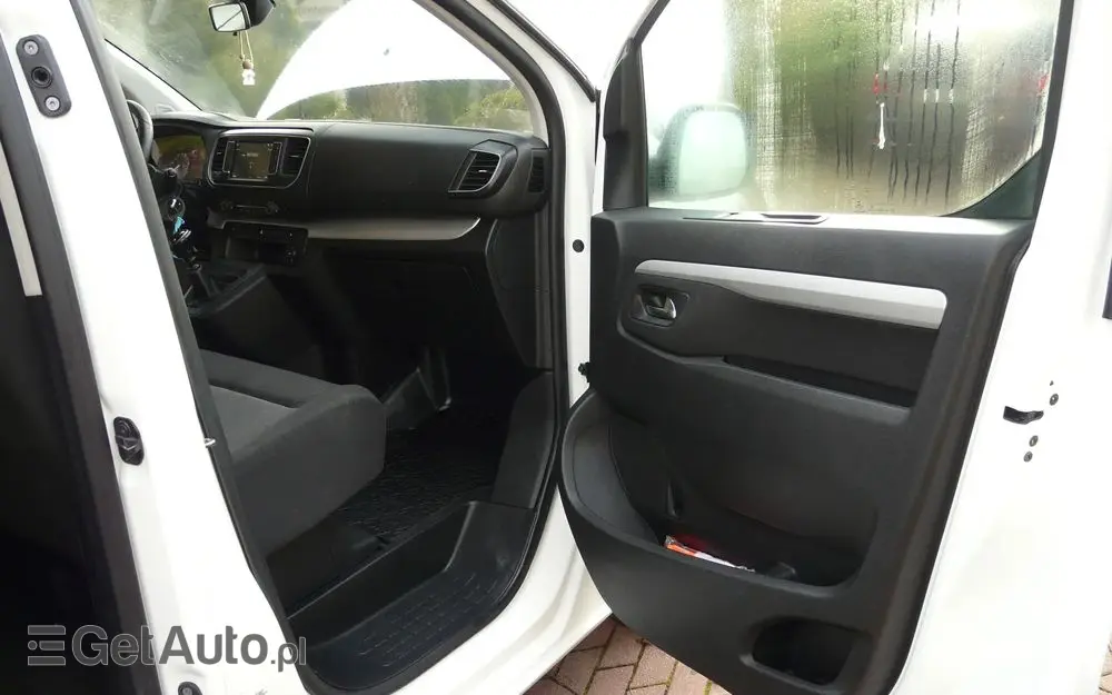 OPEL Vivaro BRYGADÓWKA 