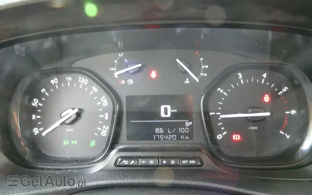 OPEL Vivaro BRYGADÓWKA 