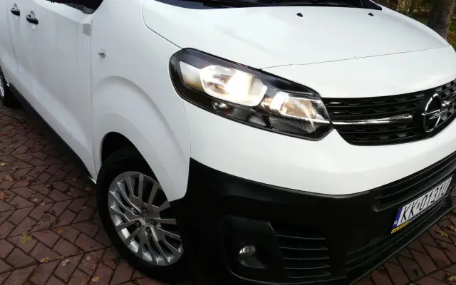 OPEL Vivaro BRYGADÓWKA 