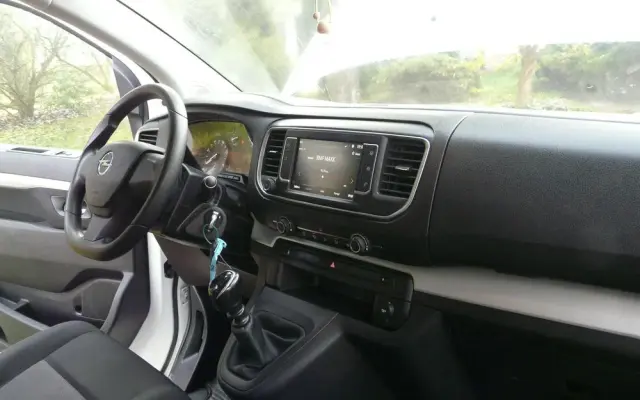 OPEL Vivaro BRYGADÓWKA 