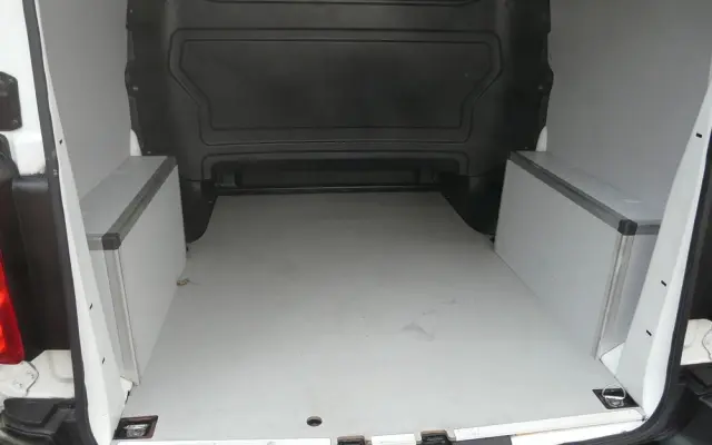 OPEL Vivaro BRYGADÓWKA 