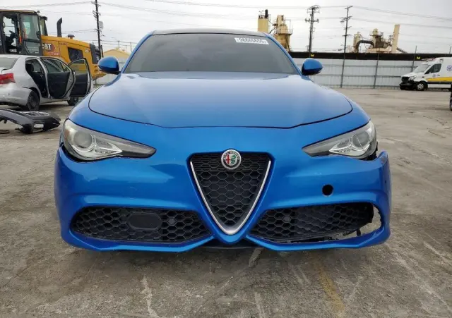 ALFA ROMEO Giulia 2.0 Turbo 16V AT8 Veloce Ti