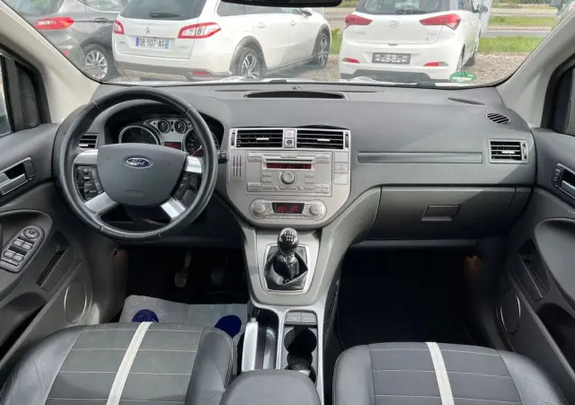 FORD Kuga 2.0 TDCi Titanium