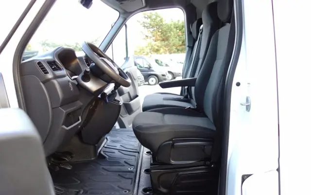 RENAULT Master  2.3 Dci 150 KM L2H2 Klima Kamera 