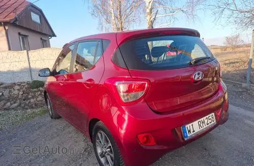 HYUNDAI I10 