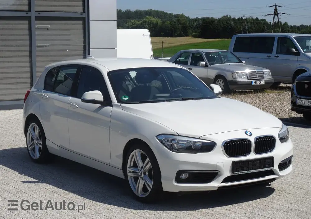 BMW Seria 1 118i Edition M Sport Shadow