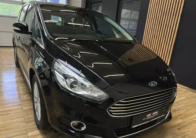 FORD S-Max 2.0 TDCi Titanium PowerShift