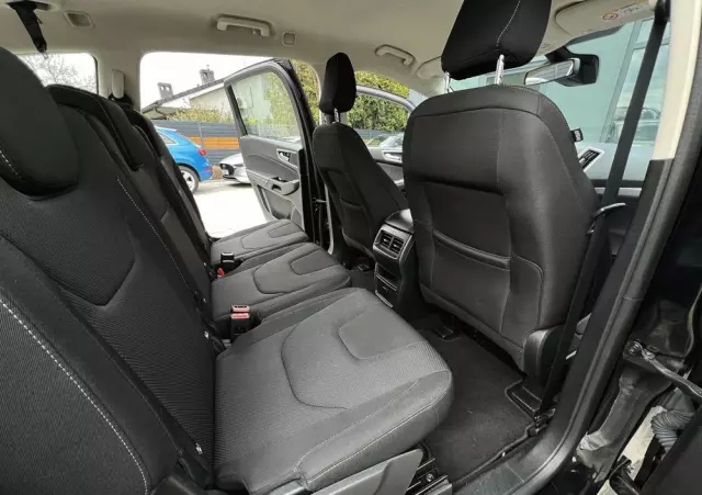 FORD S-Max 2.0 TDCi Titanium PowerShift
