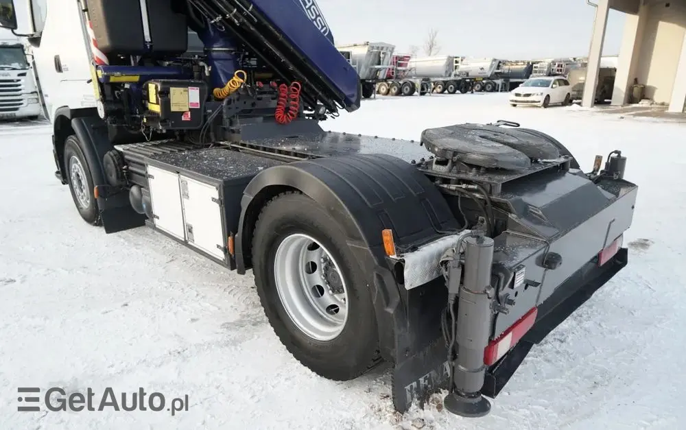 RENAULT PREMIUM LANDER 460 DXI / 4x2 / HDS FASSI F275A 2.6 / WYSIEG 17 m  / STEROWANIE RADIOWE 